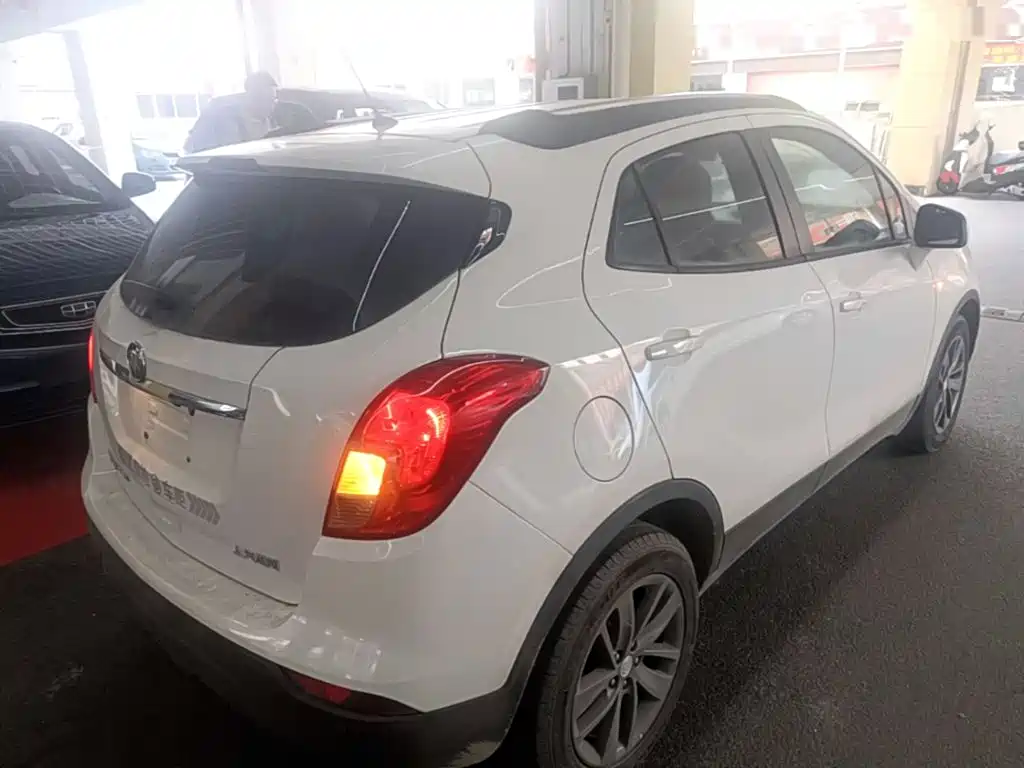 Buick Encore — миниатюра 7