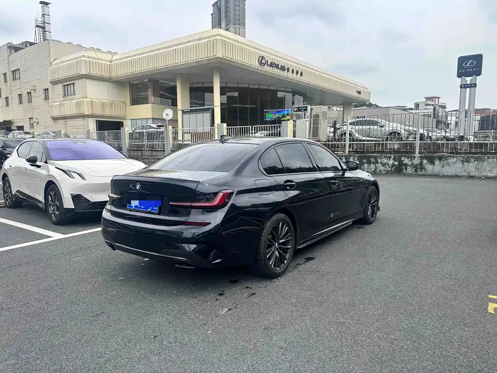 BMW 3 Series 3 2021 325Li M Sport