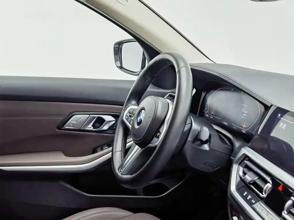 BMW 3 Series — миниатюра 22