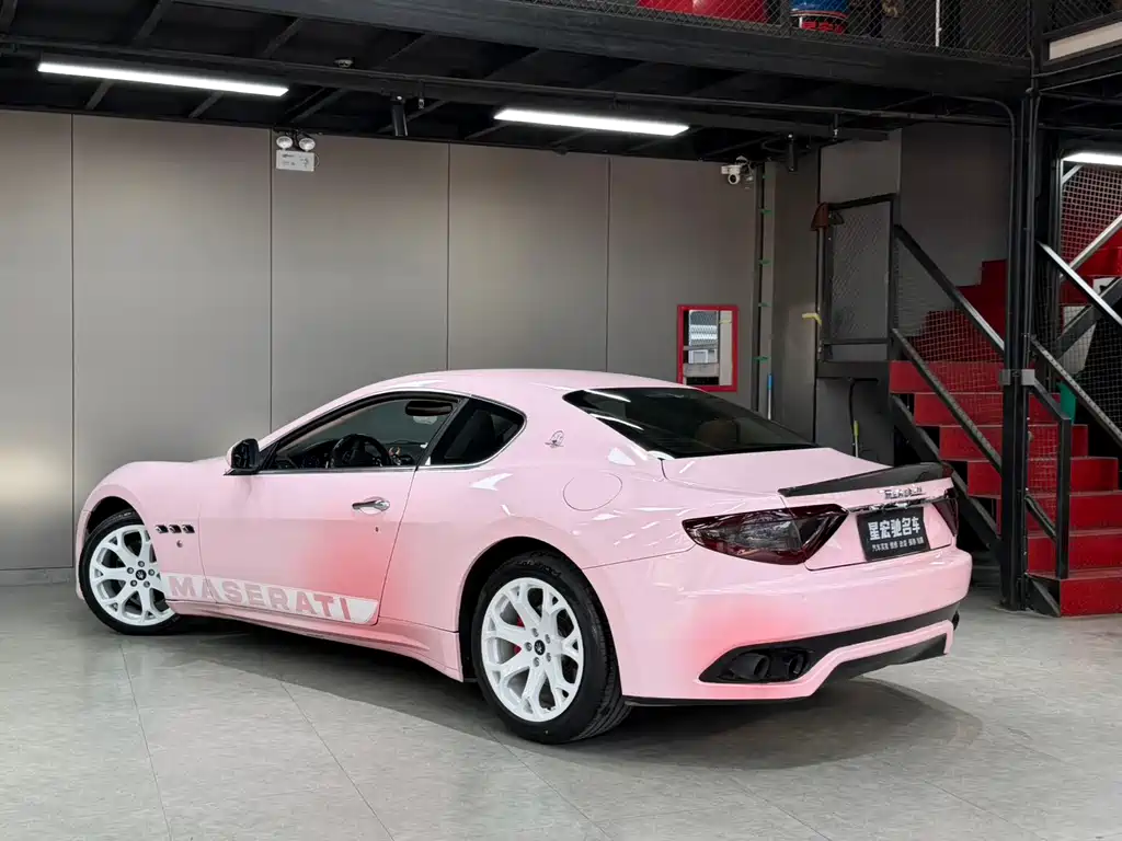 Maserati GranTurismo — миниатюра 5