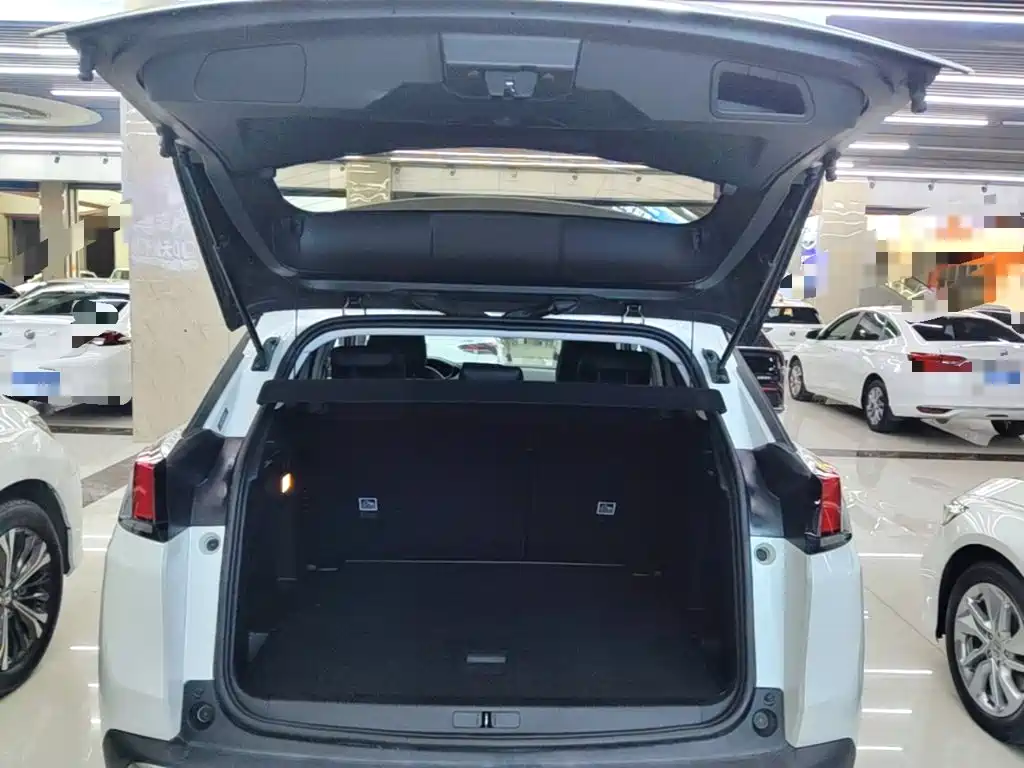 Peugeot 4008 — миниатюра 19