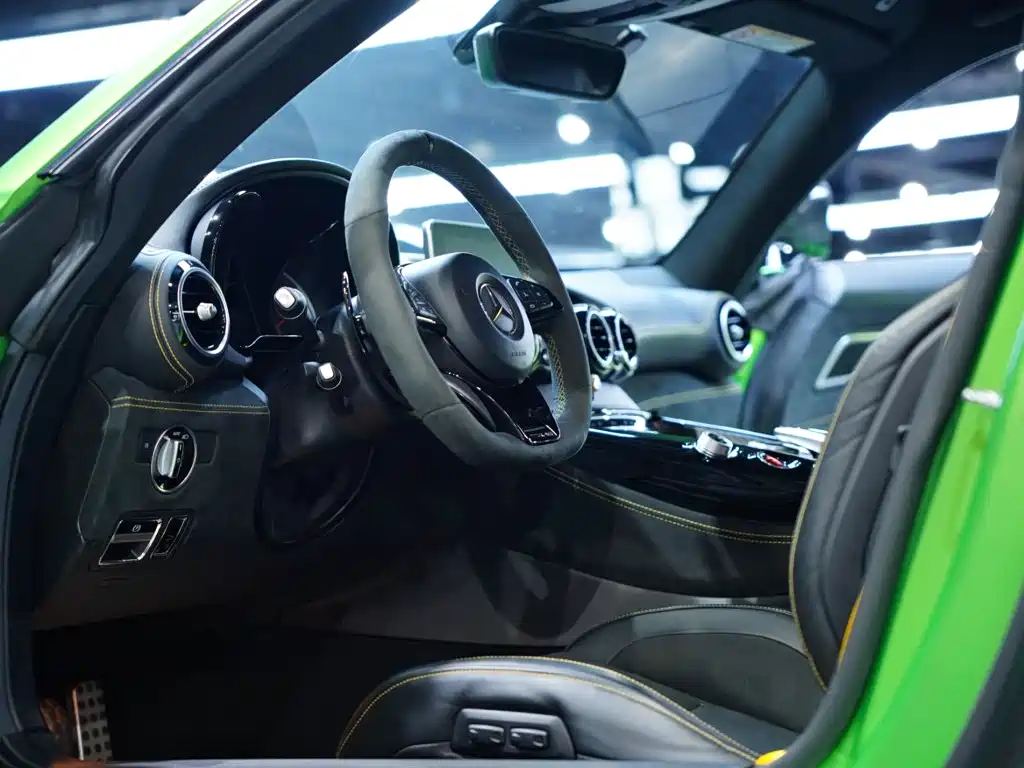 Mercedes-Benz AMG GT — миниатюра 19