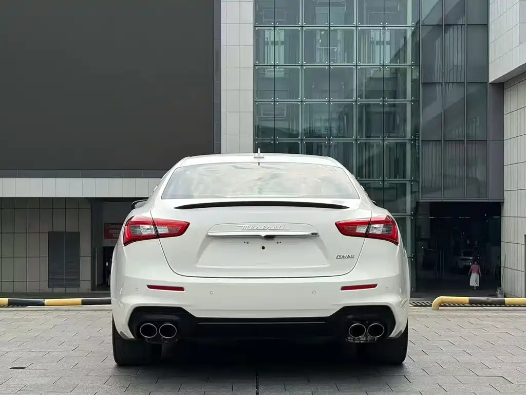 Maserati Ghibli 2018 3.0T Luxury