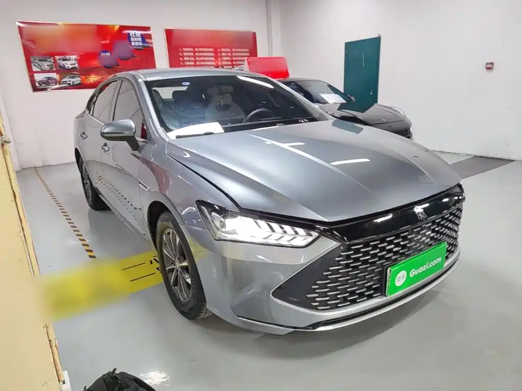 BYD Qin Plus PLUS 2023 Champion DM-i 55KM Lead