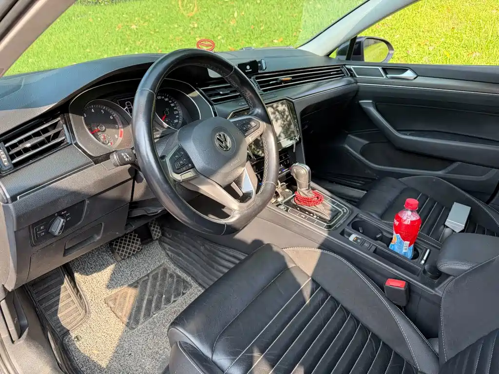 Volkswagen Magotan 330TSI DSG Leading Type, фото 7