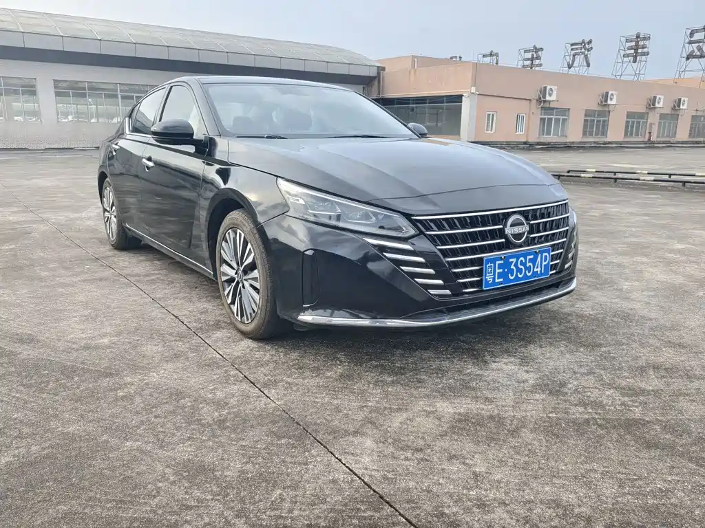 Nissan Teana — миниатюра 15