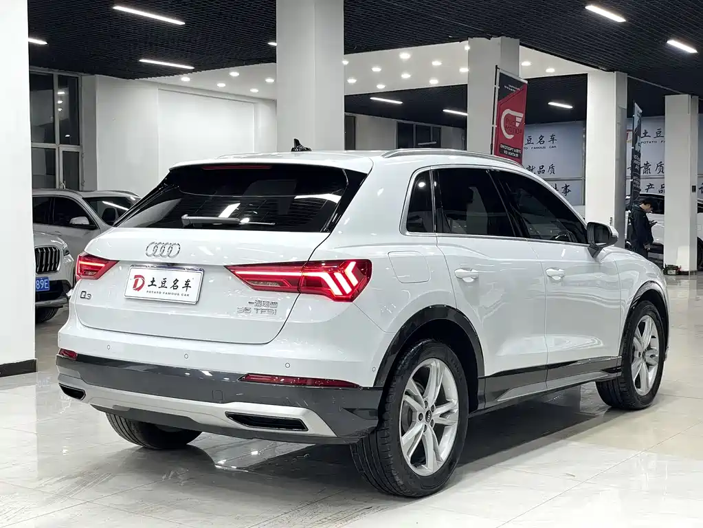 Audi Q3 2022 35 TFSI Fashion