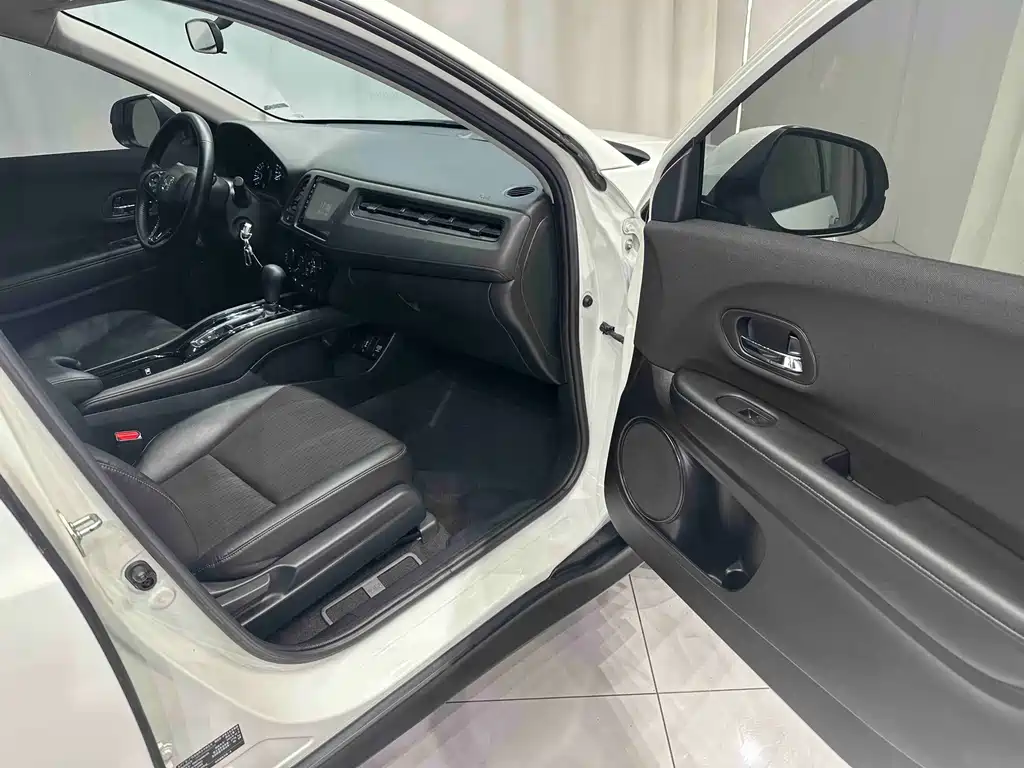 Honda Vezel — миниатюра 18
