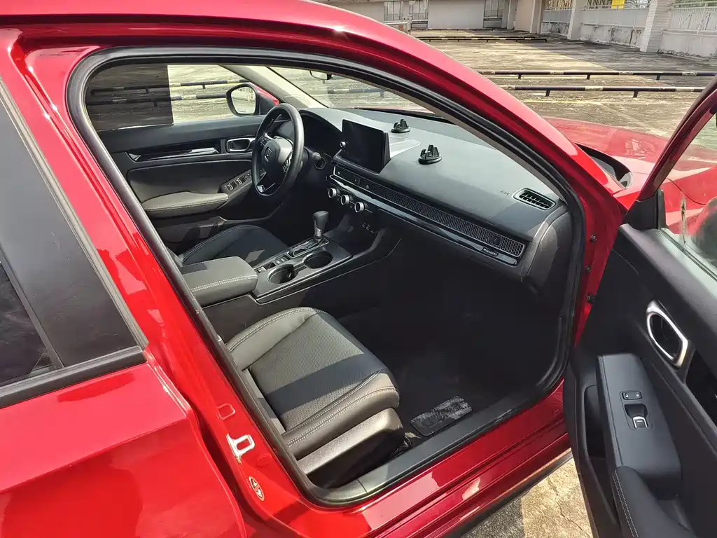 Honda Civic — миниатюра 14