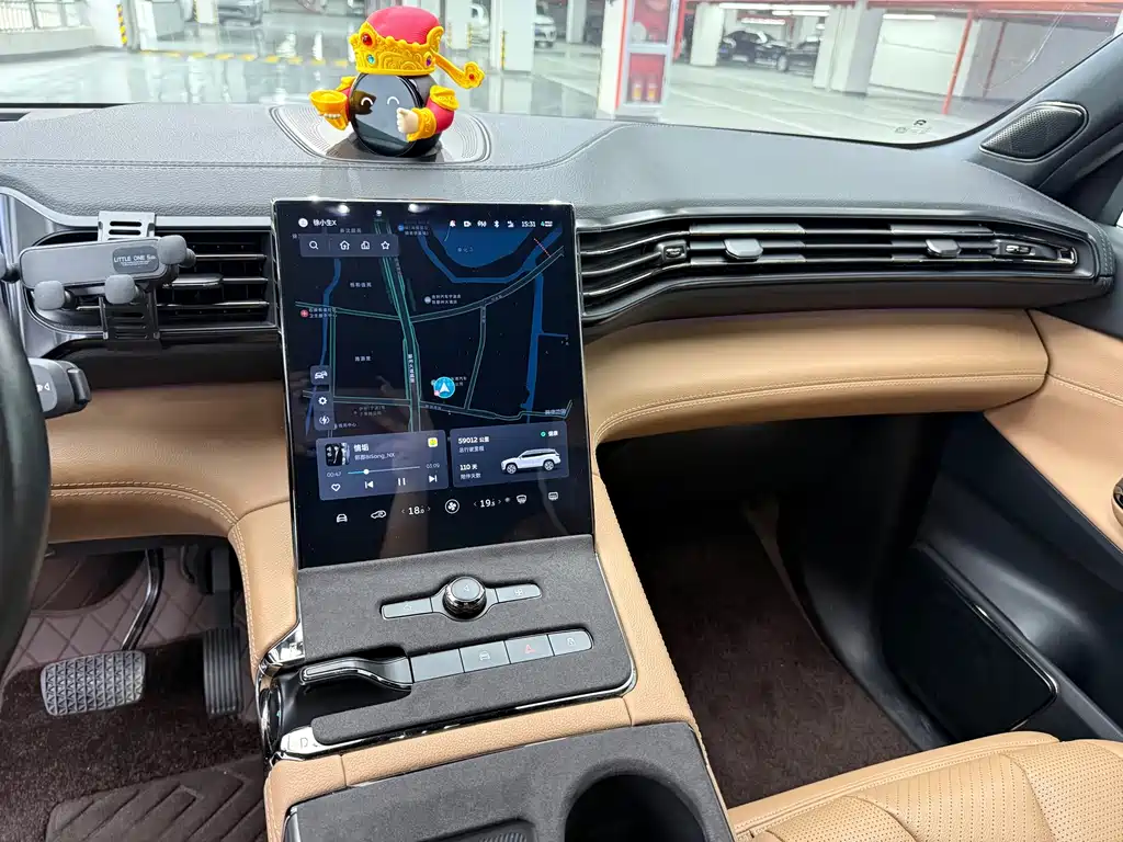 NIO ES8 — миниатюра 7