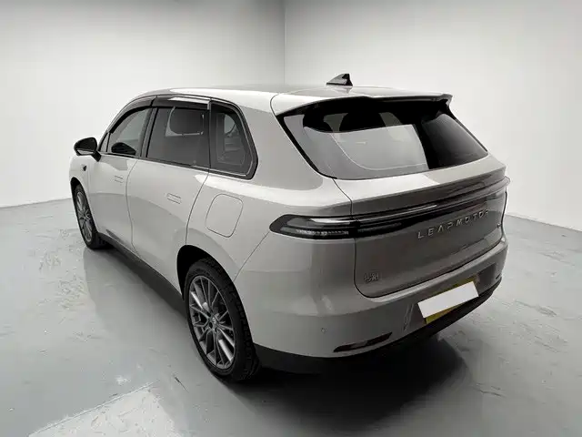 Leapmotor Leapmotor C10 — миниатюра 4
