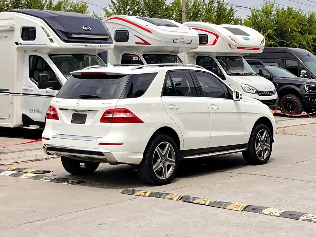 Mercedes-Benz M-Class — миниатюра 3