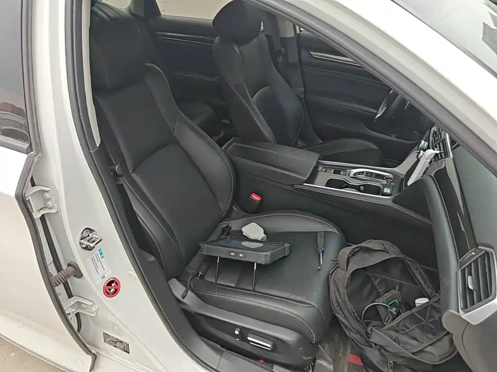 Honda Accord — миниатюра 25