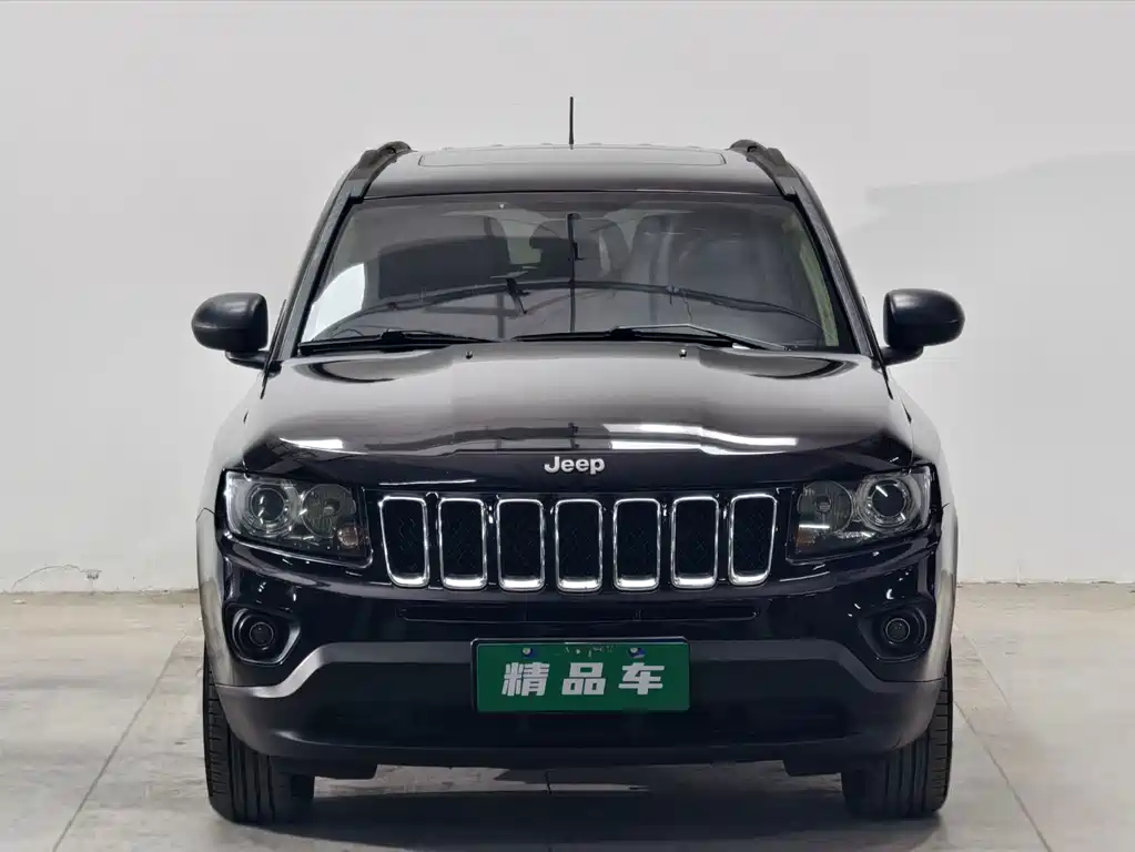Jeep Compass (Import) — миниатюра 2