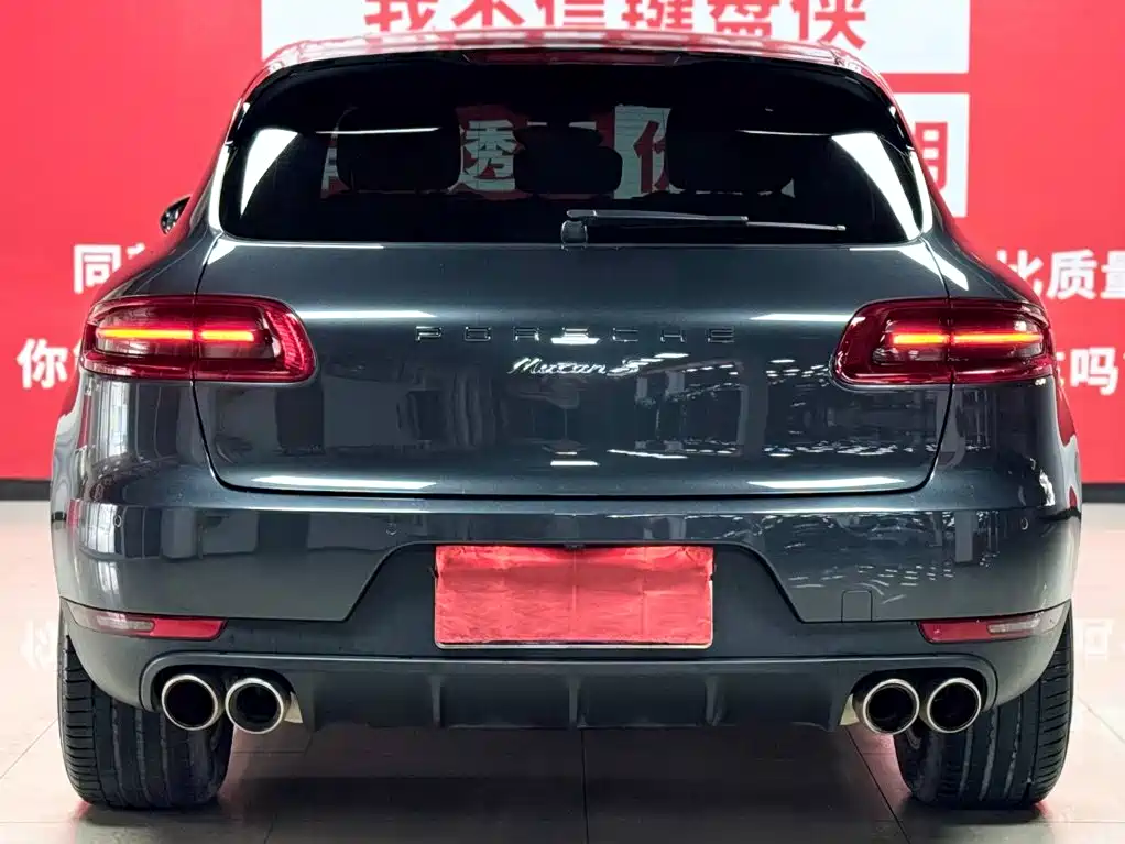 Porsche Macan — миниатюра 5