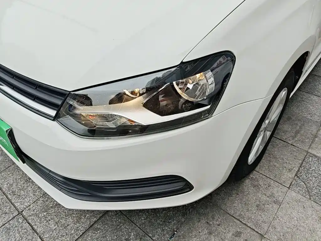 Volkswagen Polo — миниатюра 24