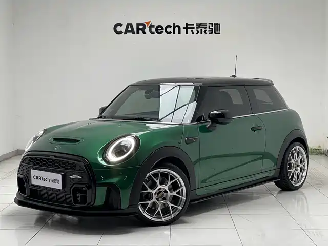 MINI  2024