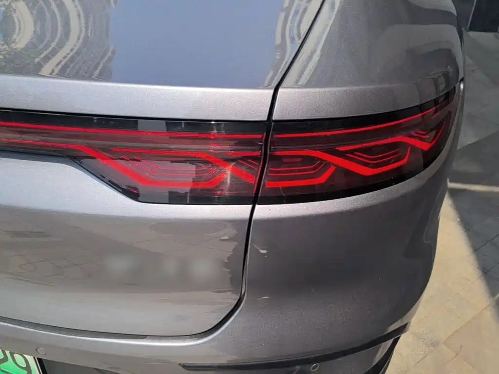 BYD Han — миниатюра 8