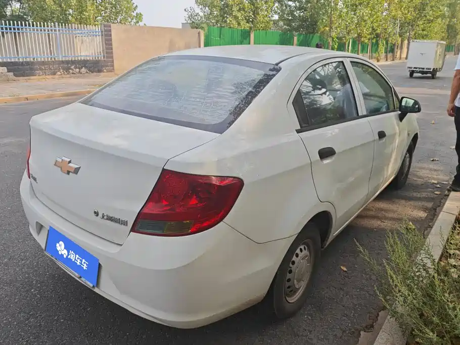 Chevrolet Sail — миниатюра 3