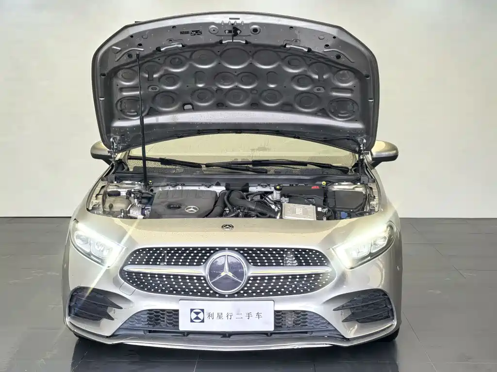 Mercedes-Benz A-Class A 2019 A 200 L Sport