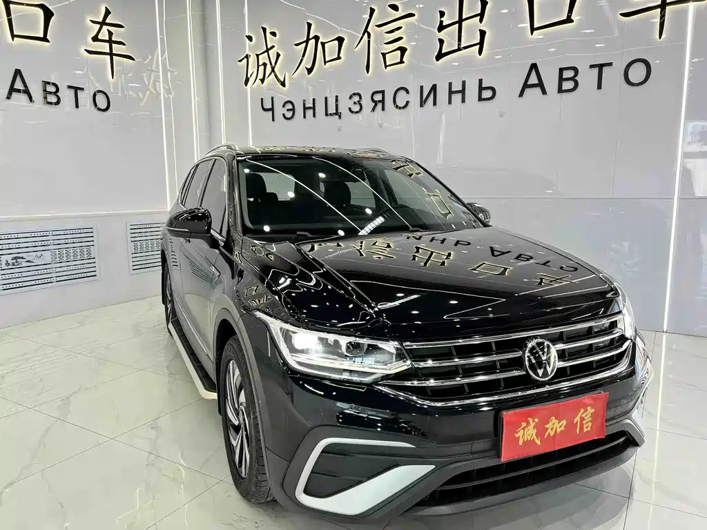 Volkswagen Tiguan L — миниатюра 3