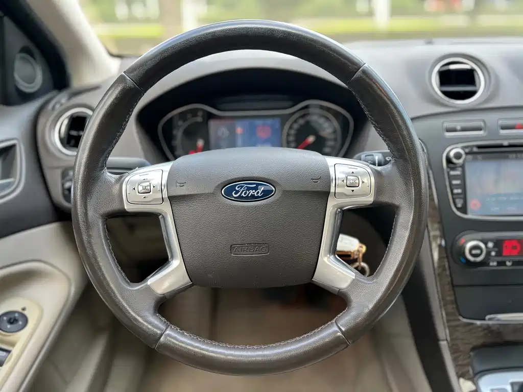 Ford Mondeo Zhisheng — миниатюра 11