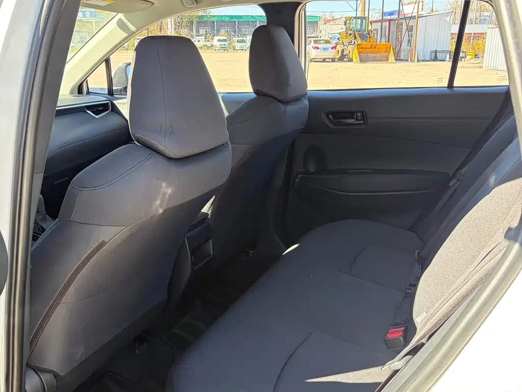 Toyota Corolla Cross — миниатюра 6