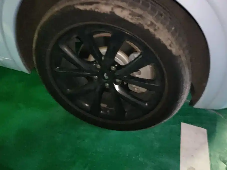 Li Auto Li ONE — миниатюра 6