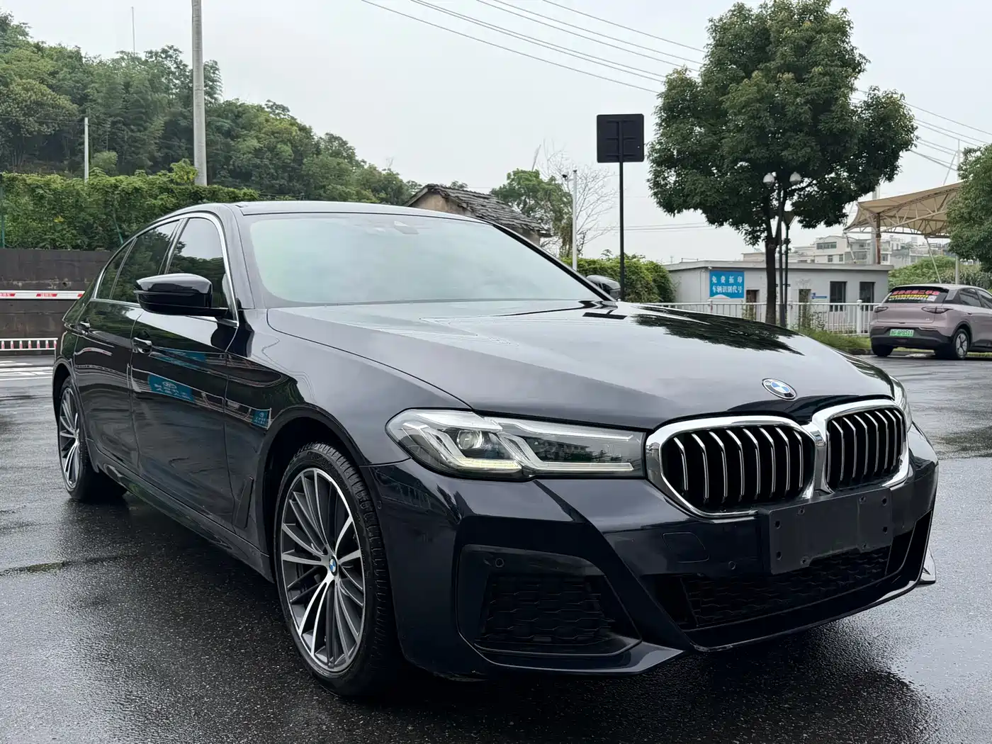 BMW 5 series id 4653834 из Китая 14