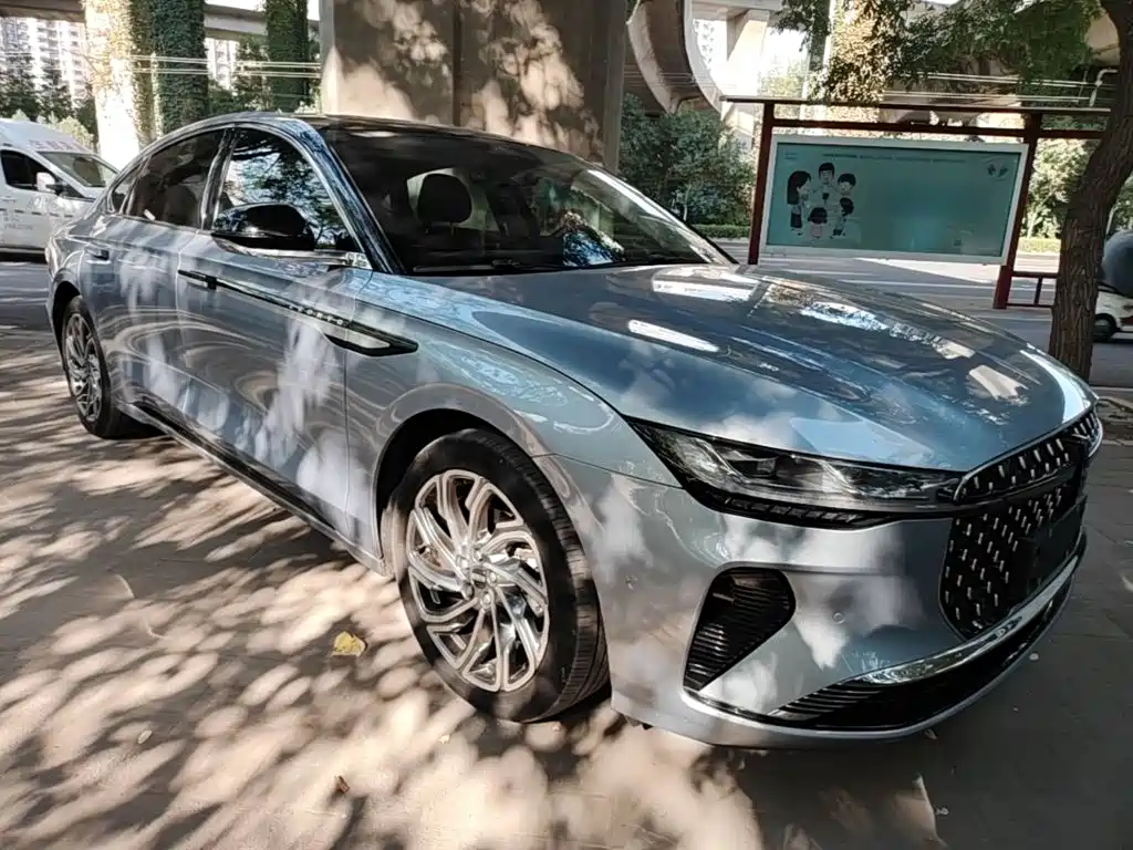 Lincoln Z — миниатюра 4