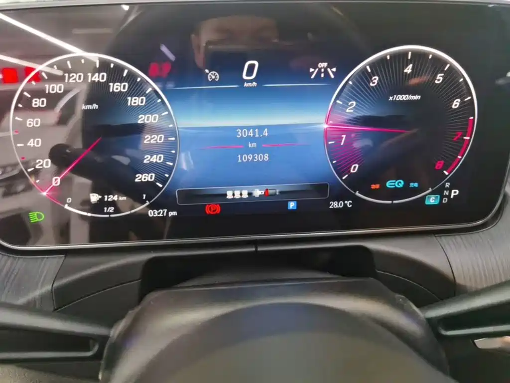 Mercedes-Benz C-Class — миниатюра 12