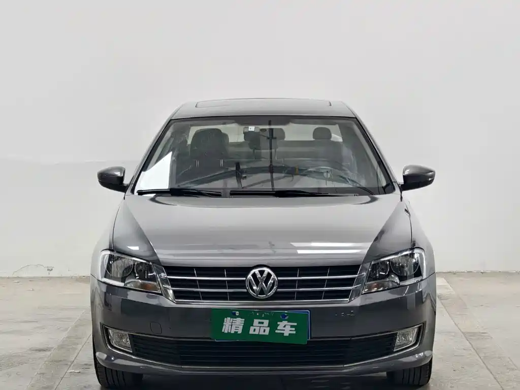 Volkswagen Lavida — миниатюра 2