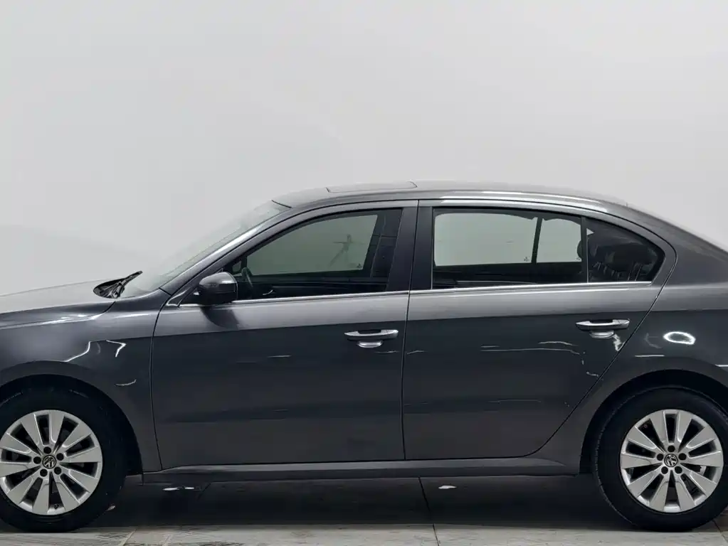 Volkswagen Lavida — миниатюра 7