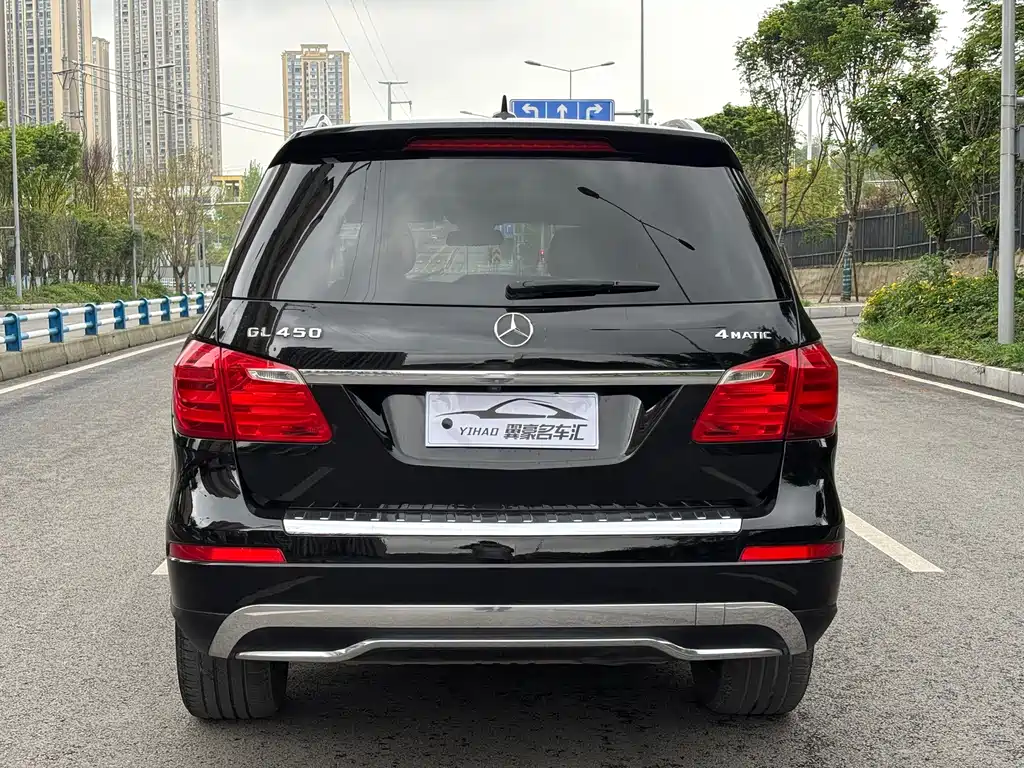 Mercedes-Benz GL-Class — миниатюра 6