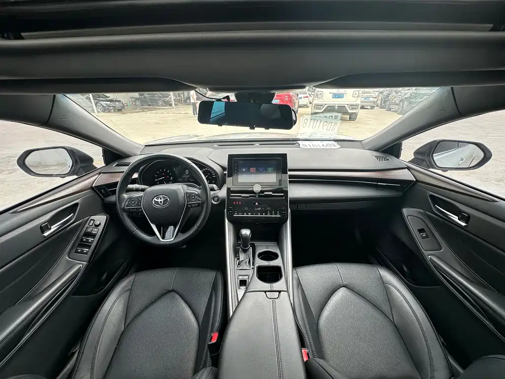 Toyota Avalon — миниатюра 16