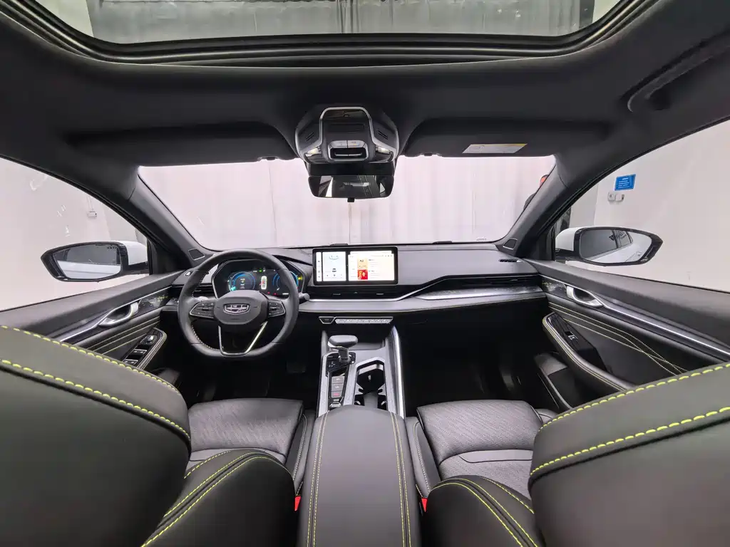 Geely Preface 2023 1.5TD