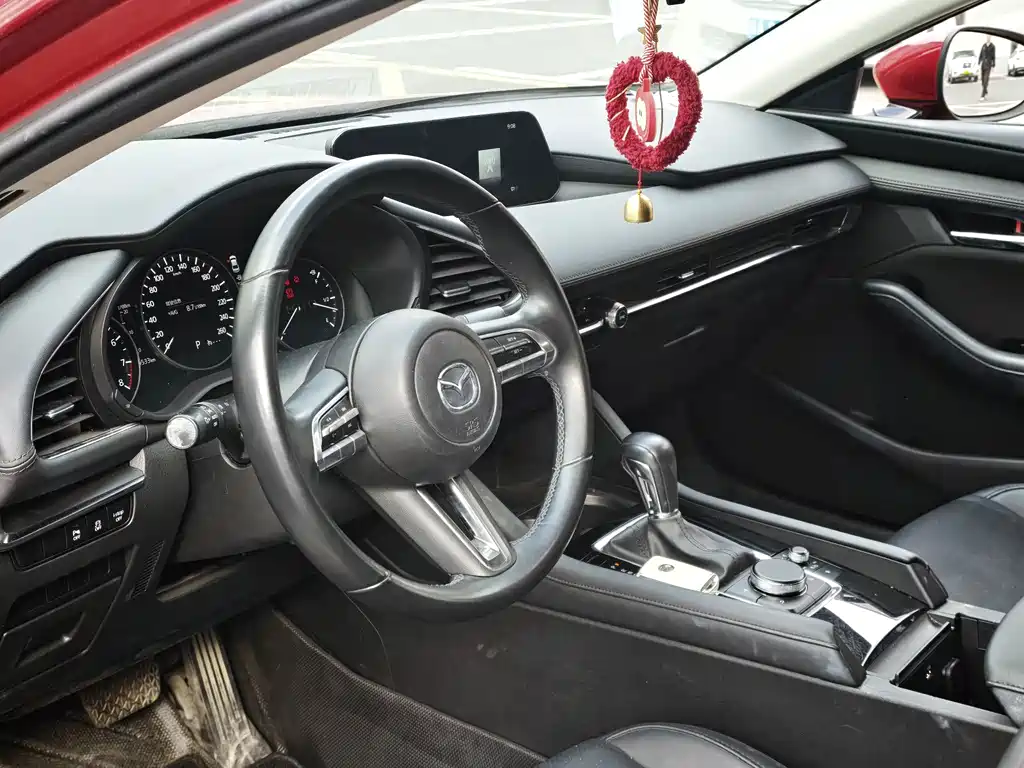 Mazda 3 Axela — миниатюра 7
