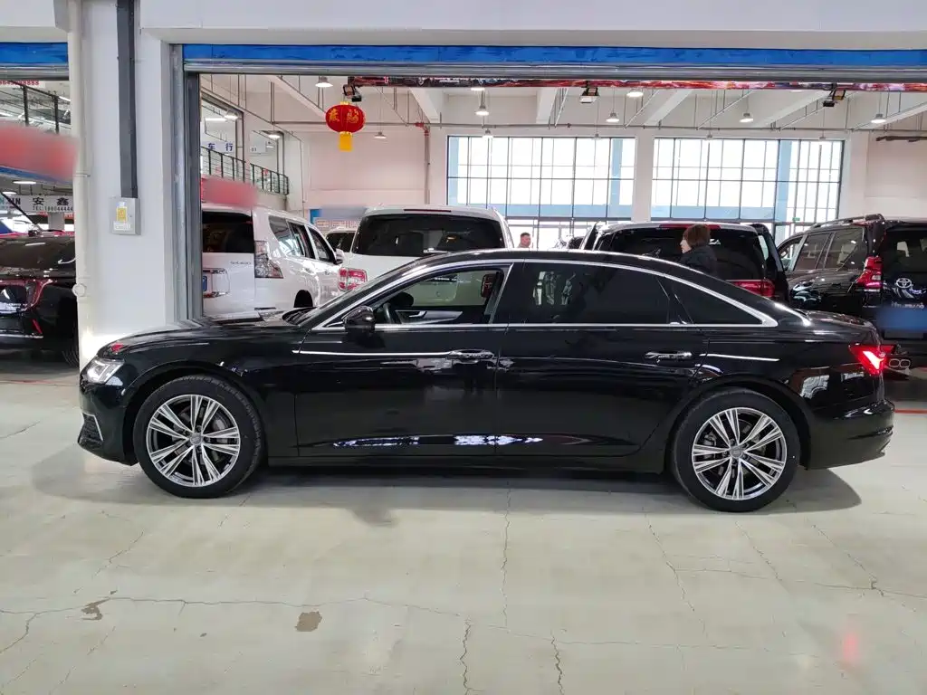 Audi A6L 2022 — фото 20