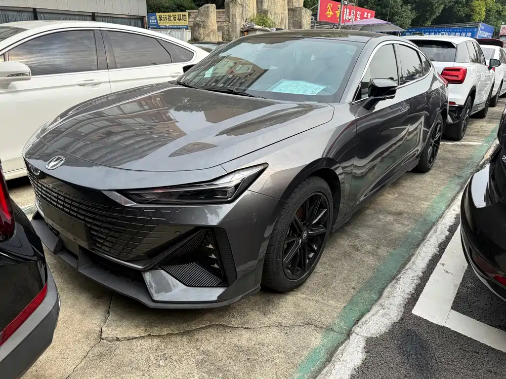 Changan UNI-V
