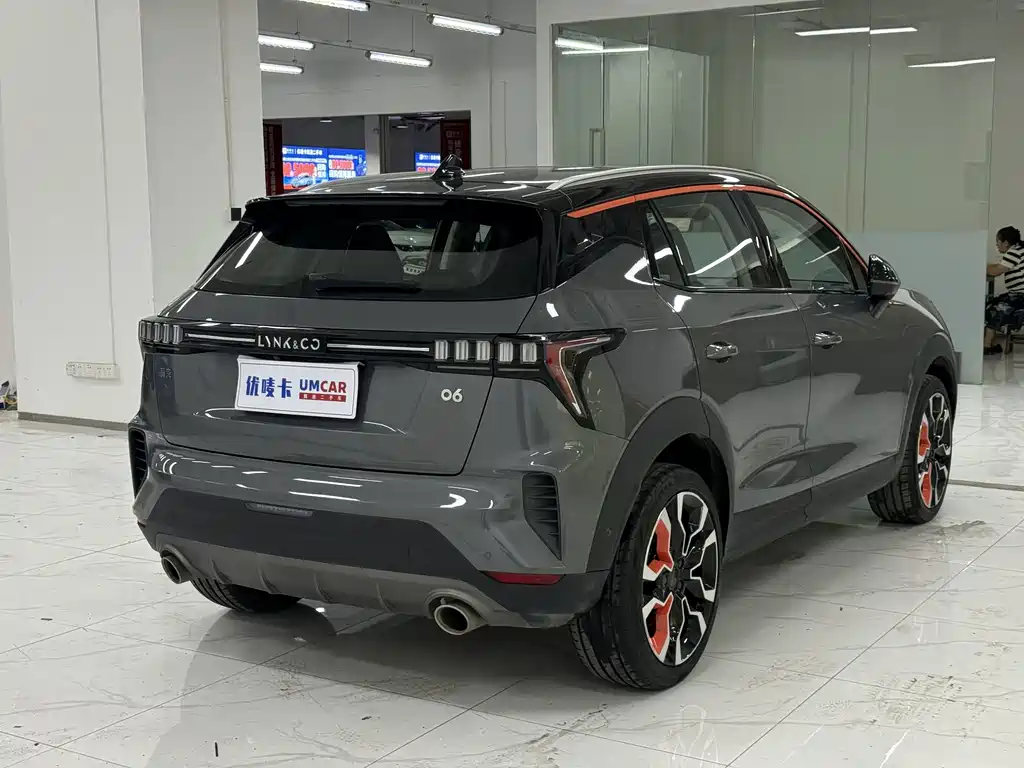 Lynk & Co 06 — миниатюра 6