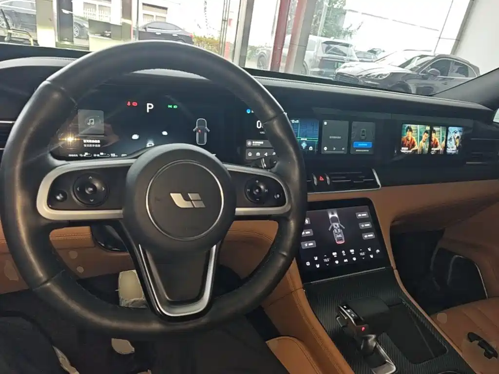 Li Auto Li ONE — миниатюра 10
