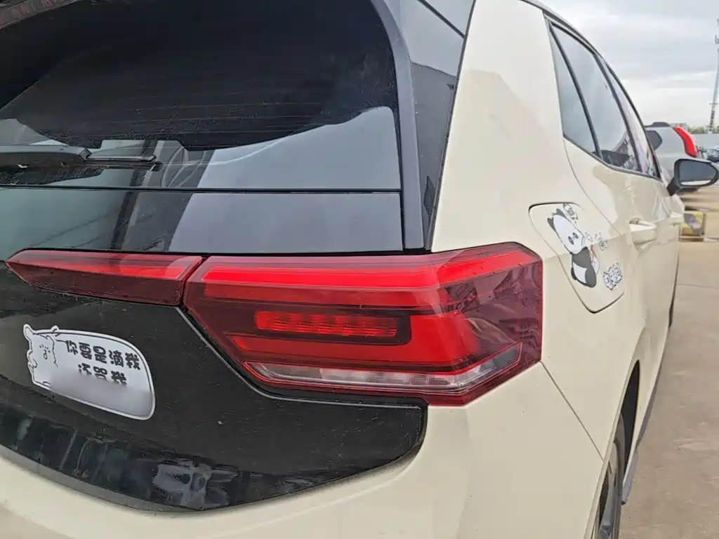Volkswagen ID.3 — миниатюра 8