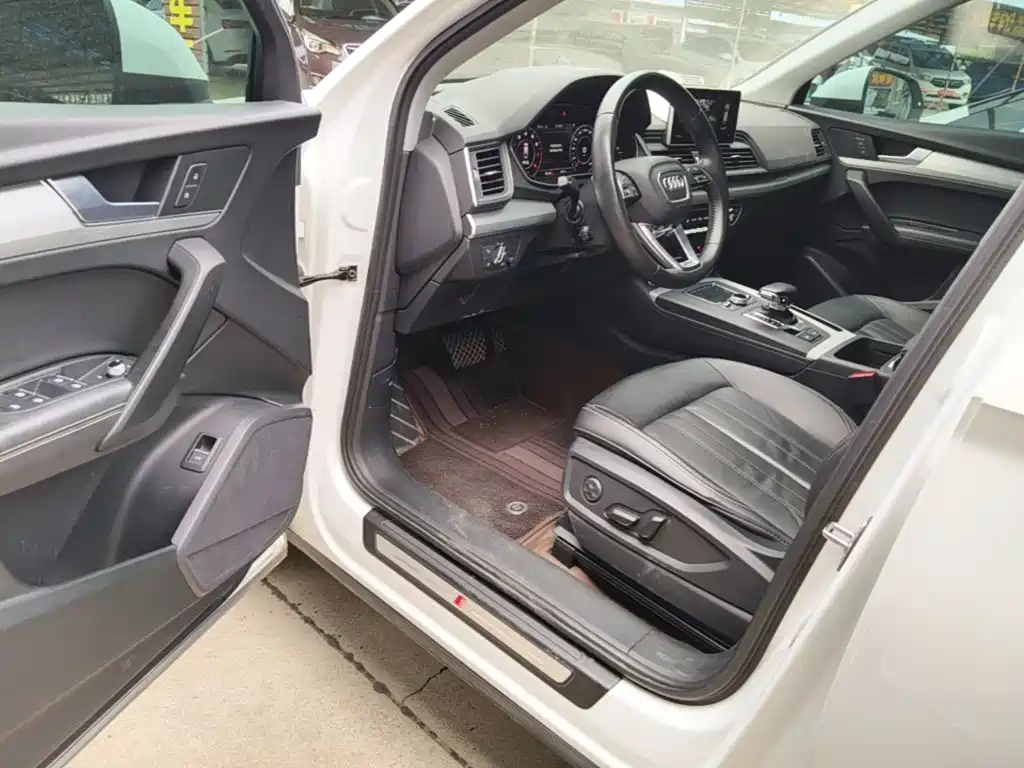 Audi Q5L — миниатюра 16