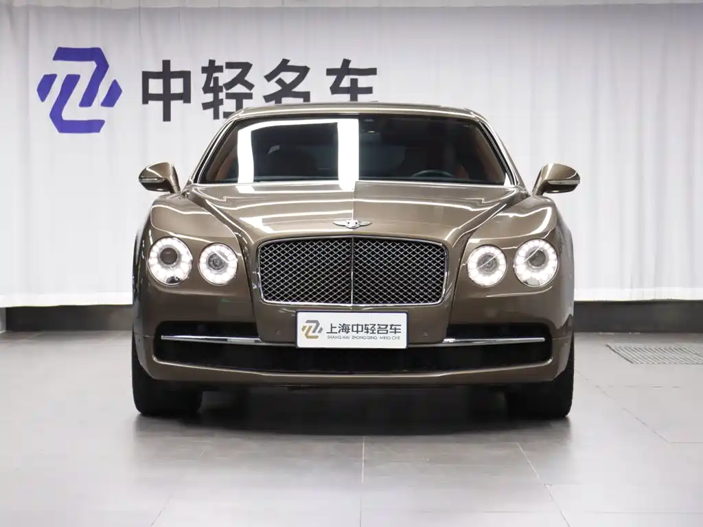 Bentley Flying Spur — миниатюра 2