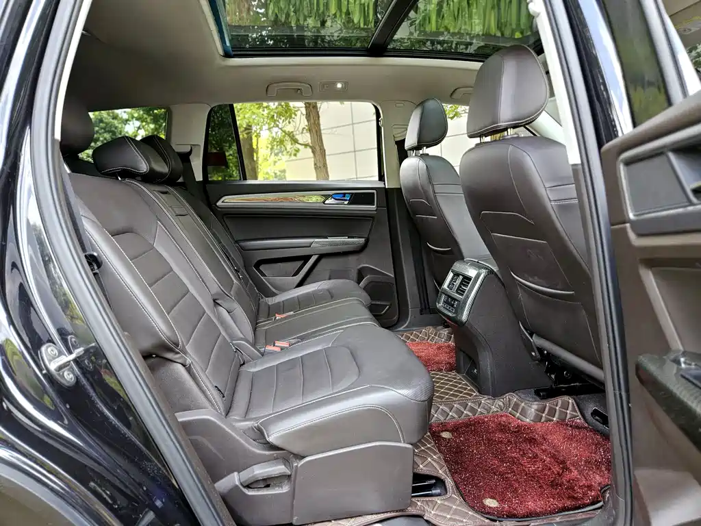Volkswagen Teramont — миниатюра 13