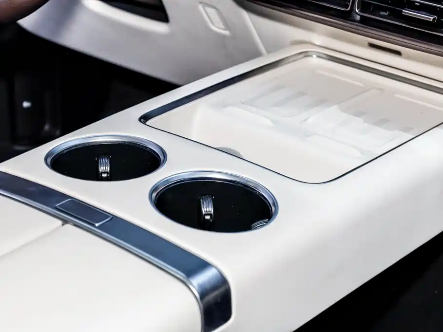 Li Auto Li MEGA — миниатюра 28