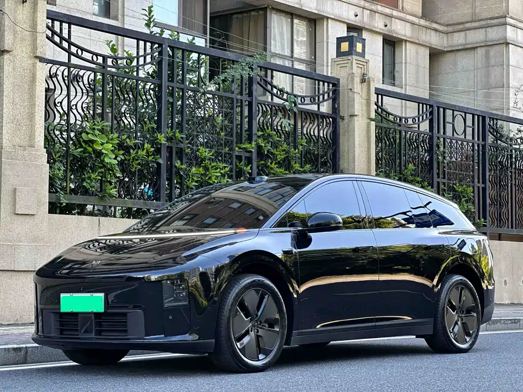 Li Auto i6 — фотографии объявления, Фото 2