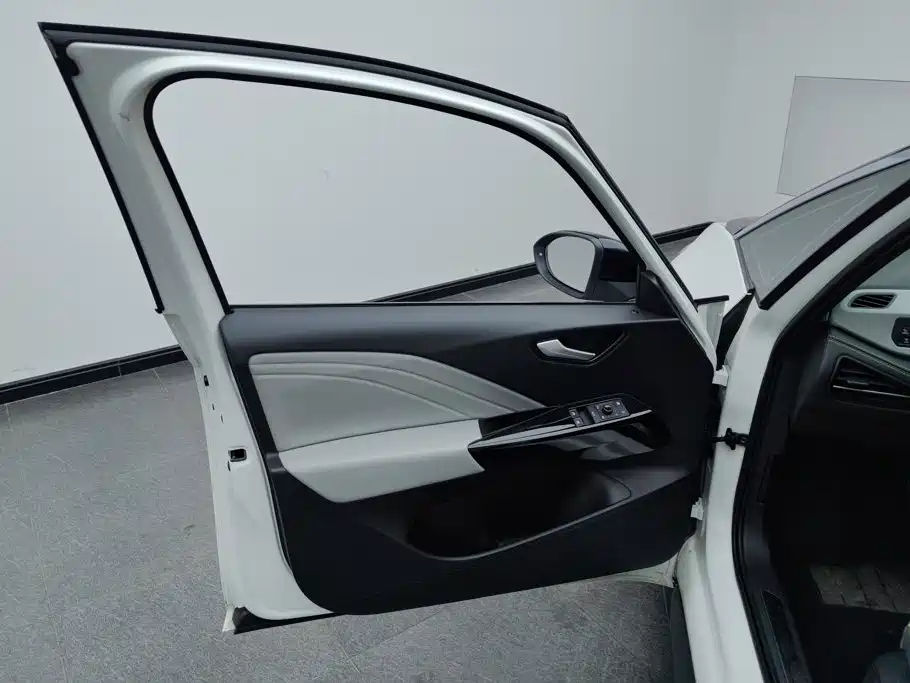 Volkswagen ID.3 — миниатюра 7