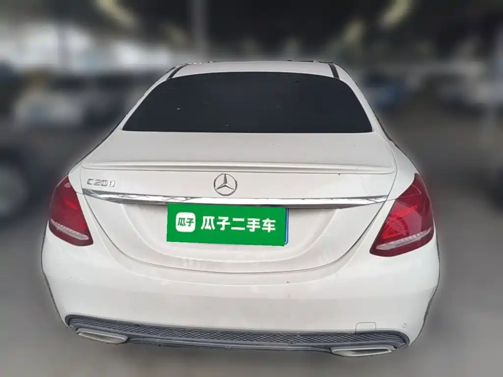 Mercedes-Benz C-Class — миниатюра 8