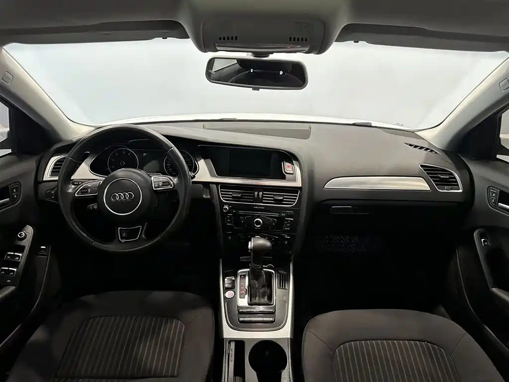 Audi A4L — миниатюра 7